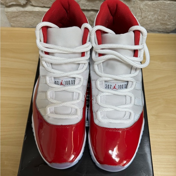 Jordan Other - EUC Air Jordan 11 Retro Varsity Red/Cherry Men Size 8.5